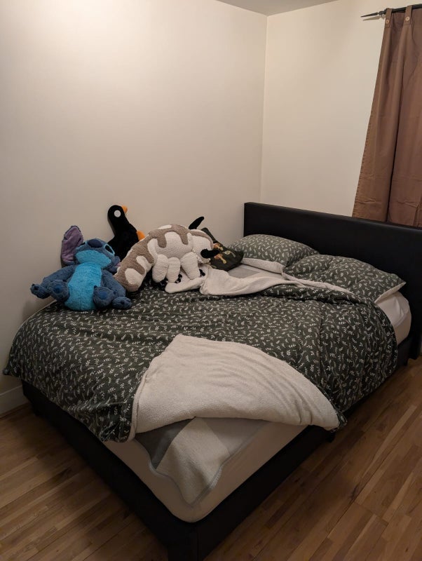 Room Rotherhithe Street in Greater London