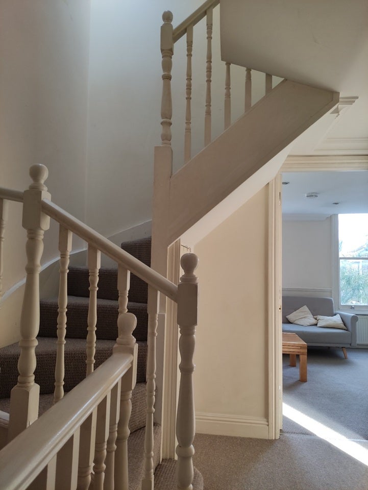 Flat Tabor Road in Greater London