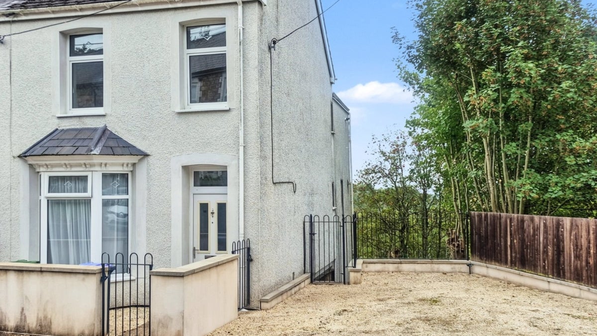 House Manor Road in Abersychan