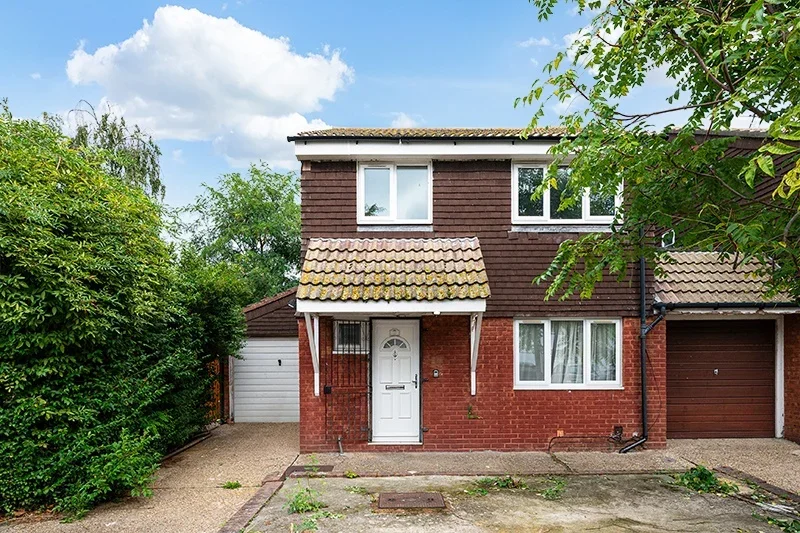 House St Helens Road in Greater London