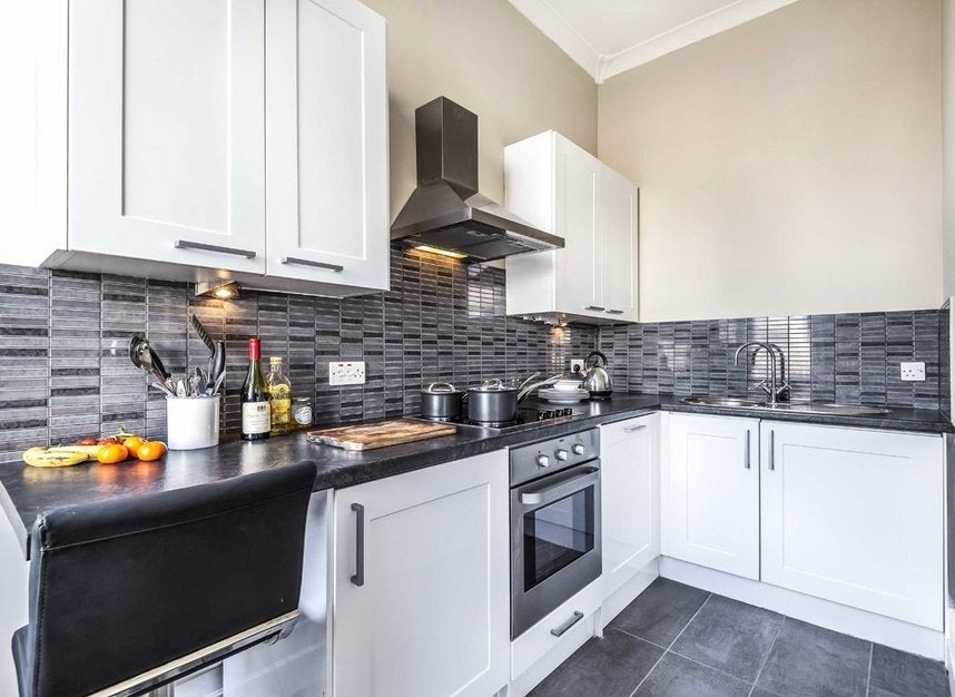 Flat Lexham Mews in Greater London