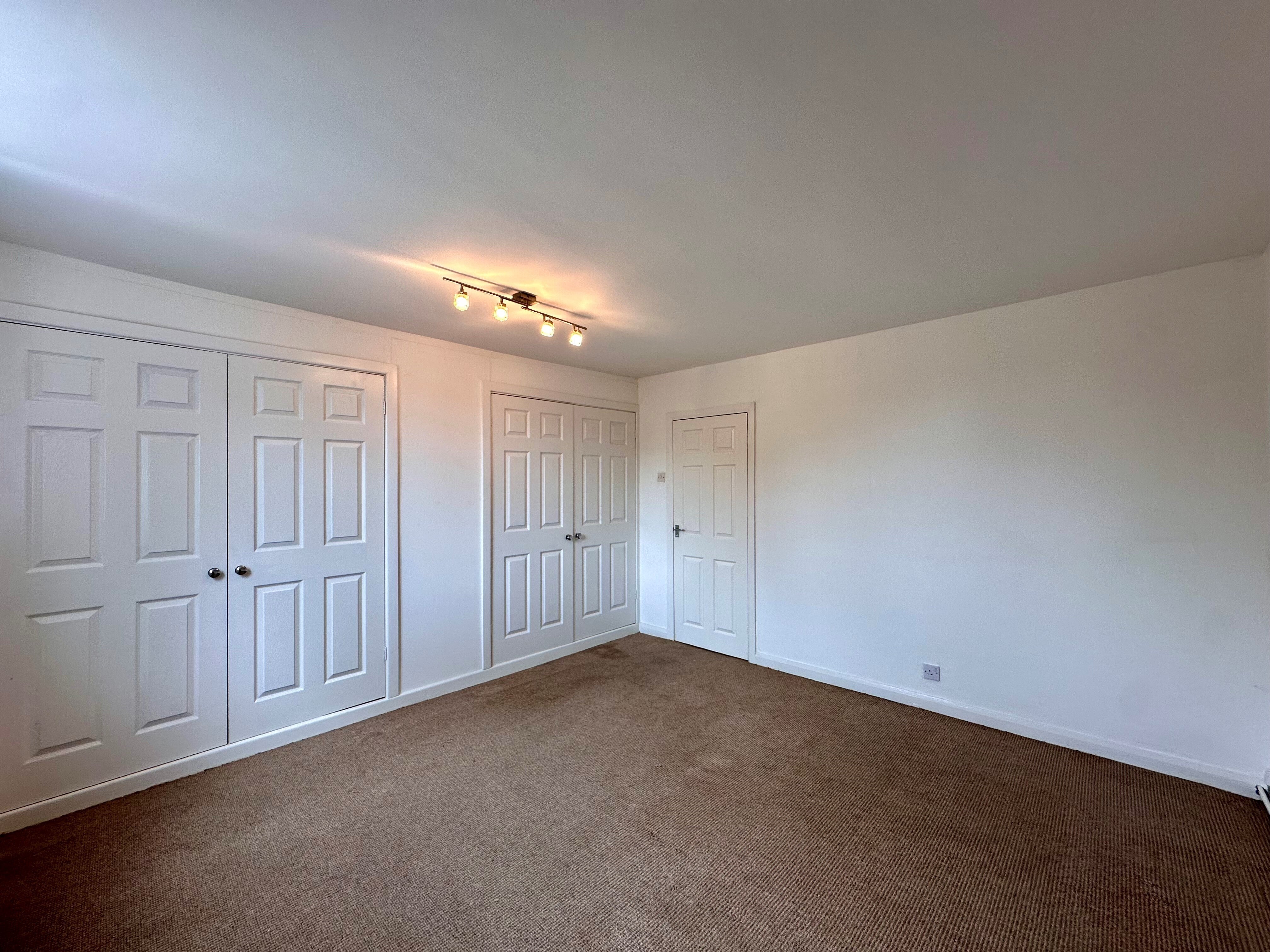 Flat Audenshaw Road in Tameside