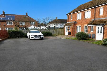 House Aidans Close in Doncaster
