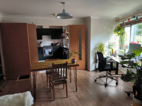 Room Monteagle Way in Greater London