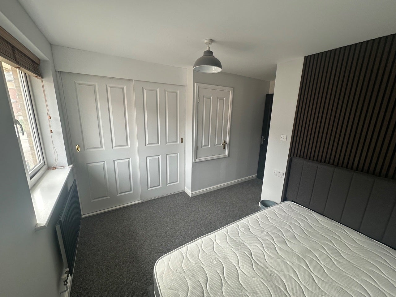 Room Padstow Road in Swindon