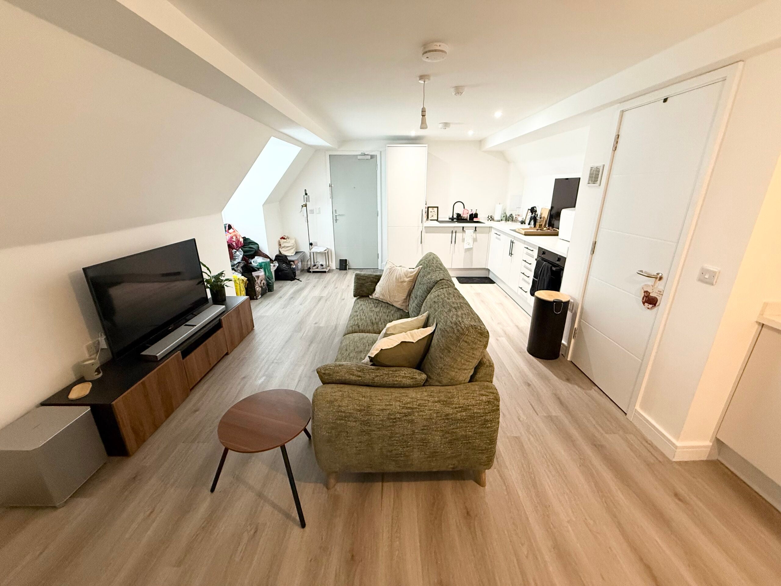 Flat Swain Court in Peterborough