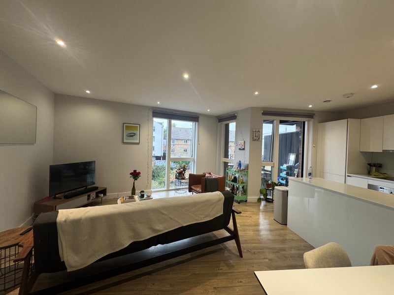 Room Tyssen Street in Greater London