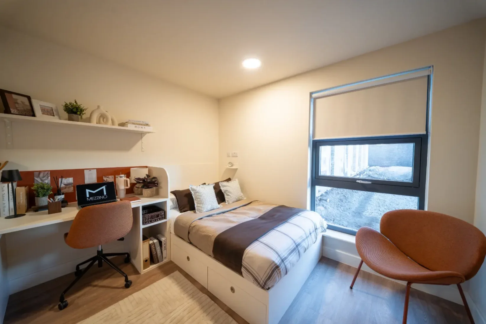 Room Foss Islands Road in York