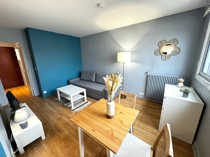 Flat Avenue Édouard Vaillant in Boulogne-Billancourt