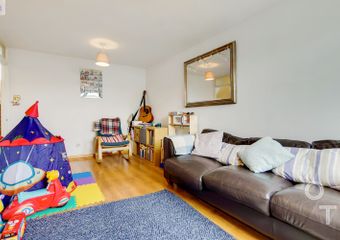 Flat Haverstock Road in Greater London