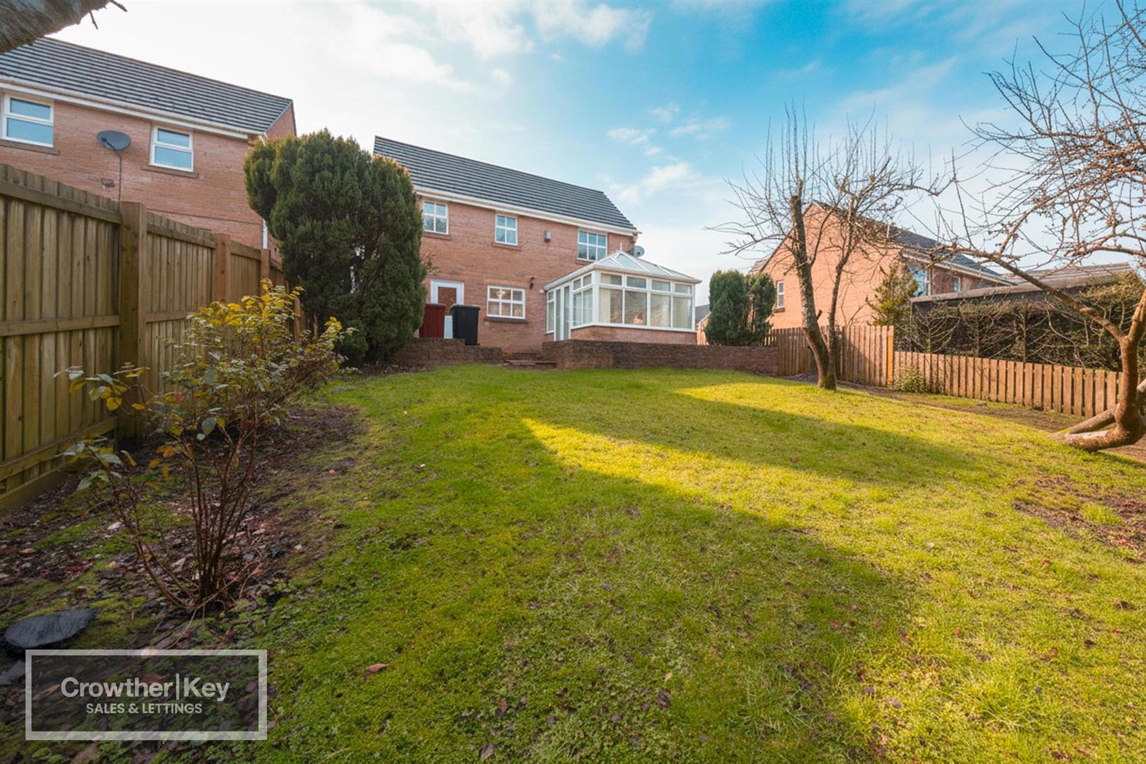 House Birch Close in High Peak