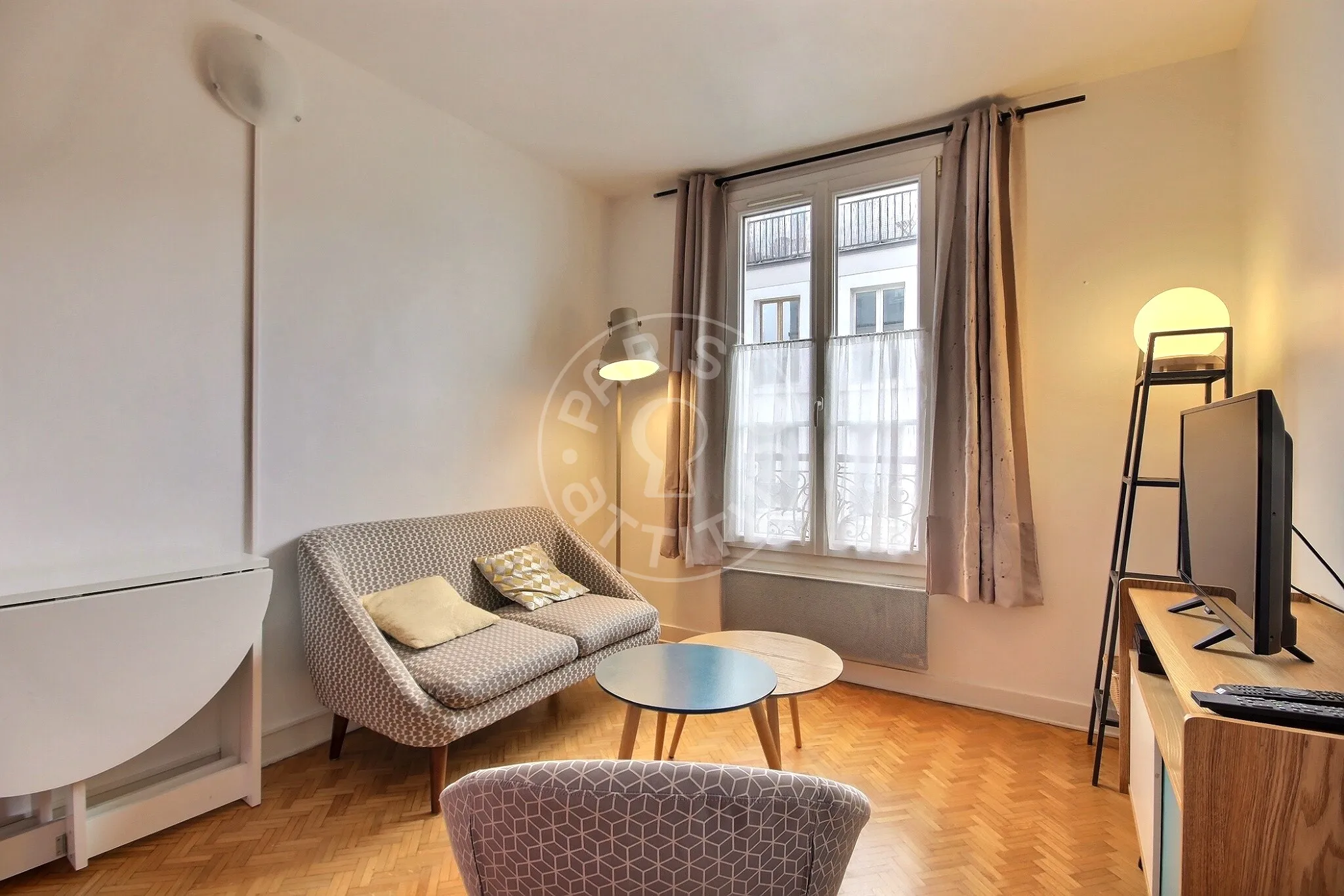 Appartement Rue Chappe à Paris