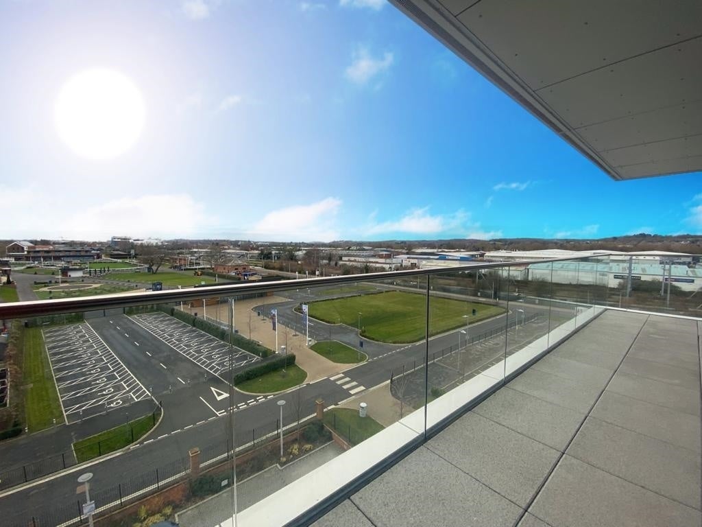 Flat Kingman Way in Greenham