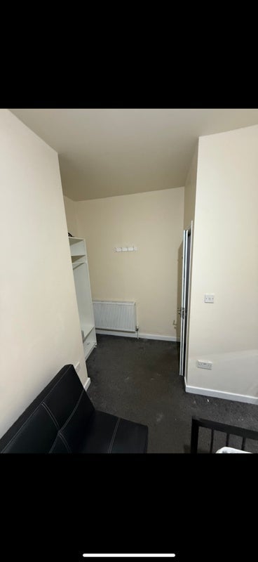 Room Holme Lane in Sheffield