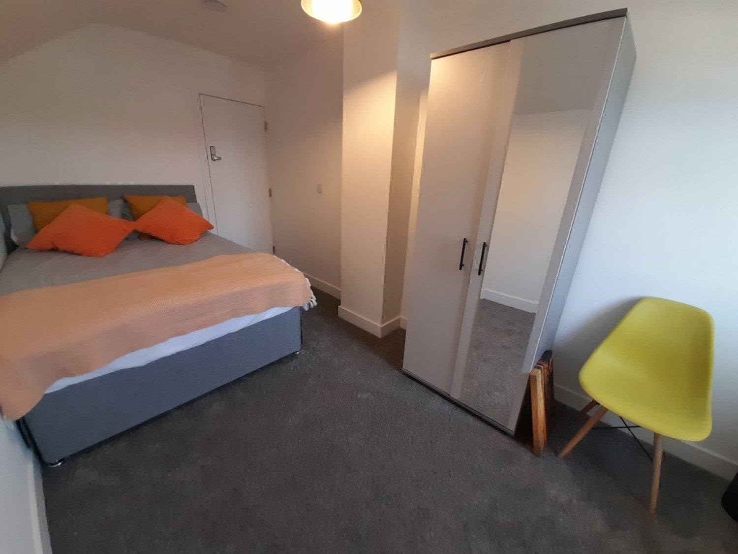 Room King Edward Street in Scunthorpe