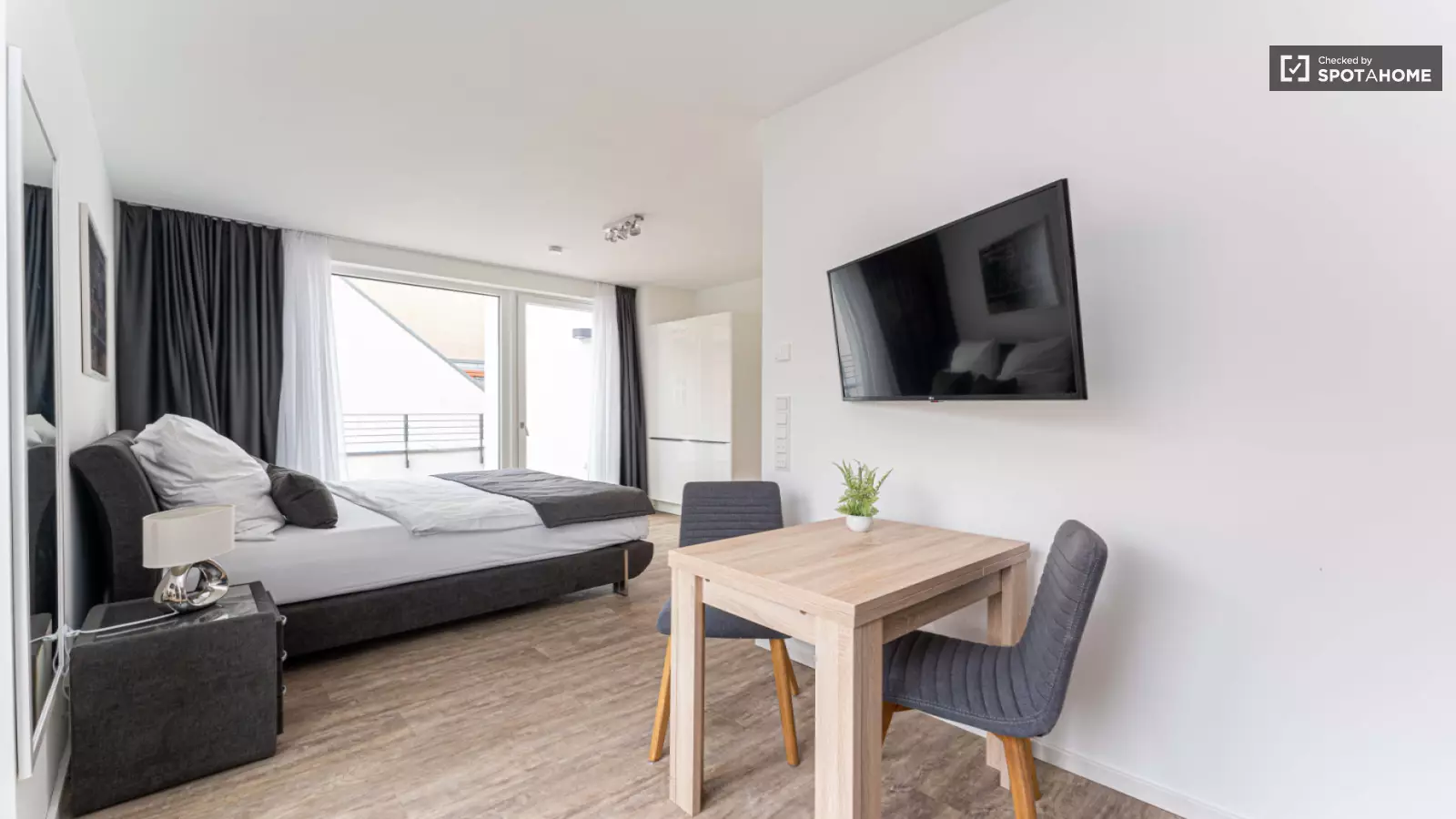 Wohnung Brunnenstraße in Berlin