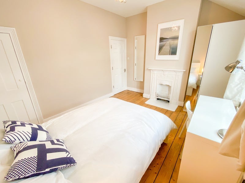 Room Abbey Road in Greater London