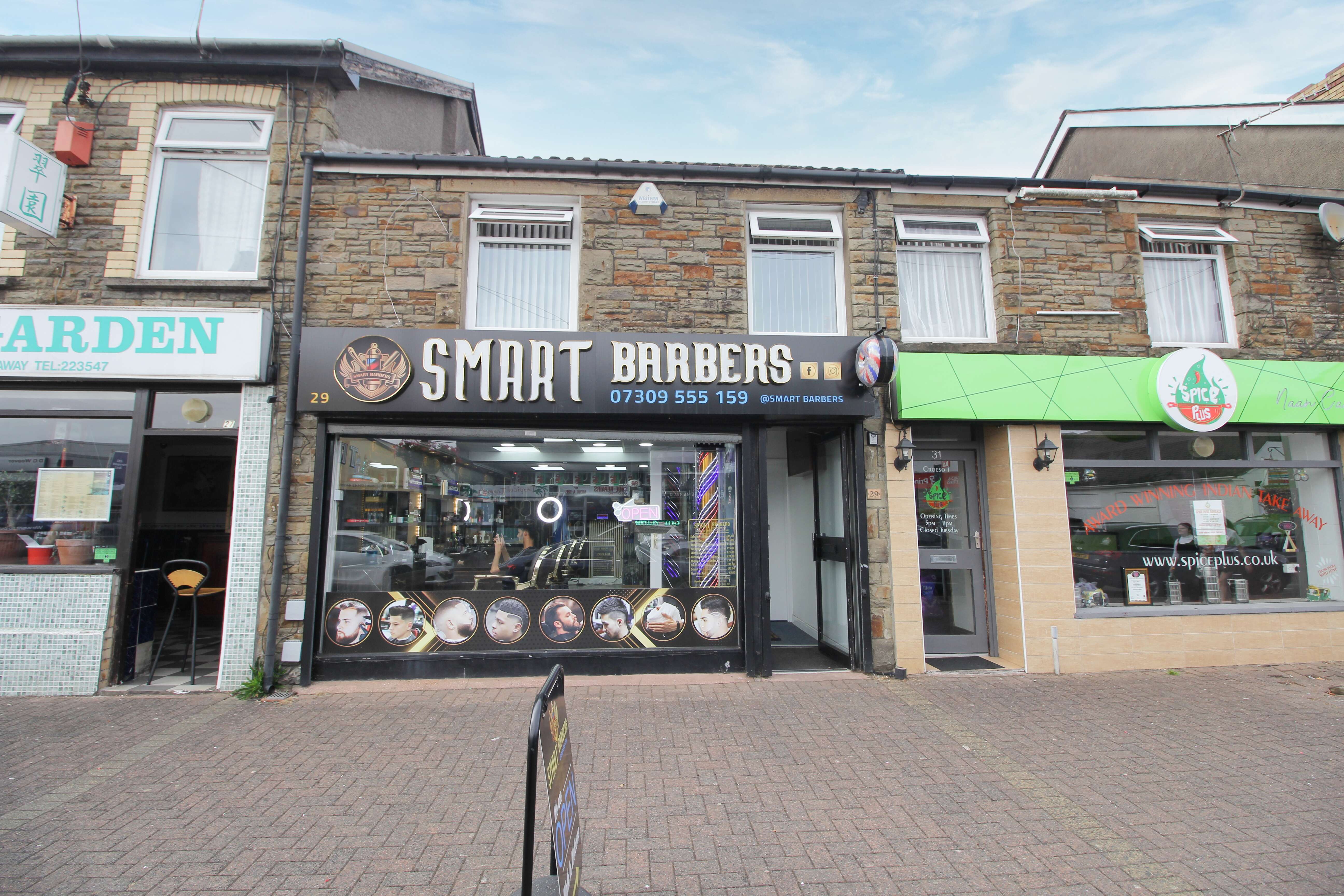 Flat Talbot Road in Pontyclun
