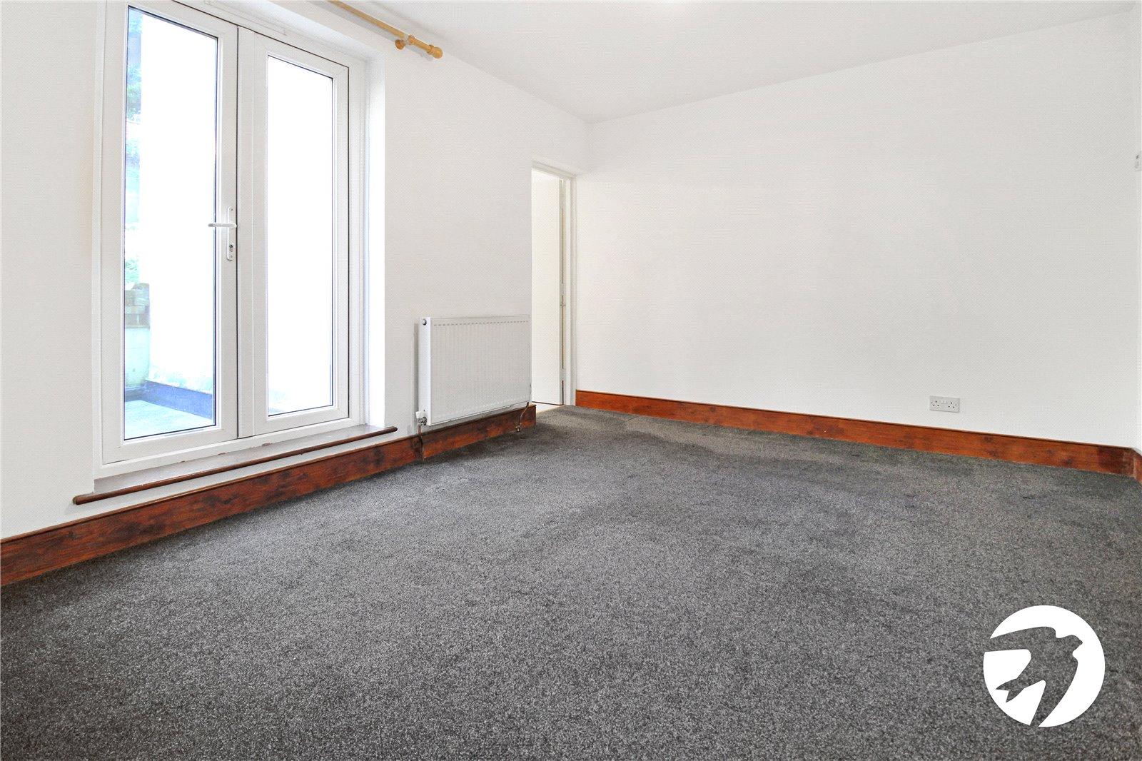 Flat Bean Road in Dartford