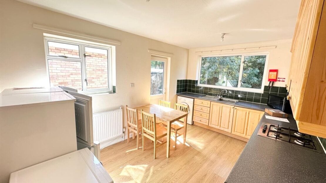 House Orchard Waye in Greater London