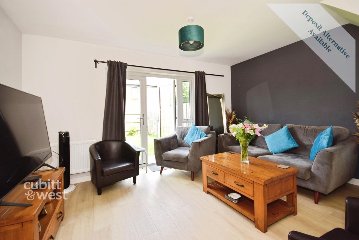 House Maude Close in Folkestone and Hythe District
