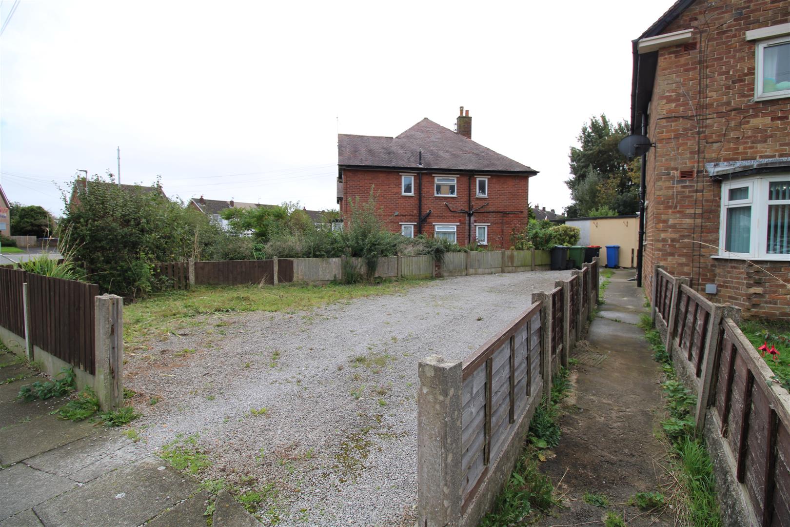 Flat Oldfield Crescent in Borough of Wyre