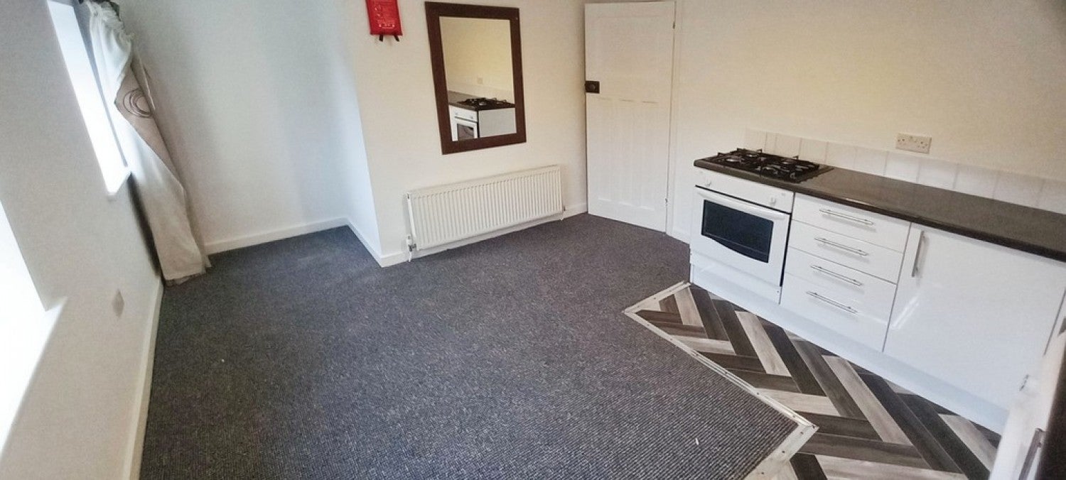 Flat Hassam Avenue in Newcastle-under-Lyme