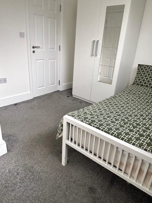 Room Abbeydale Road in Sheffield