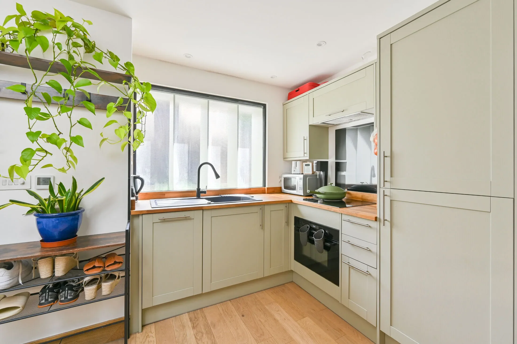 House Gleneldon Mews in Greater London