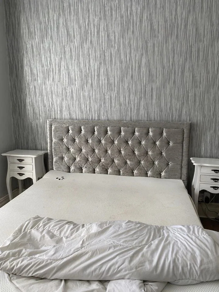 Flat Kingscourt Road in Greater London