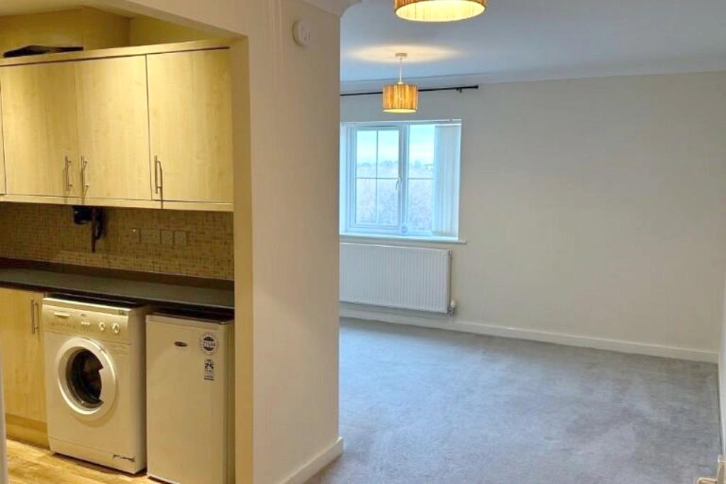 Flat Regent Court in Durham