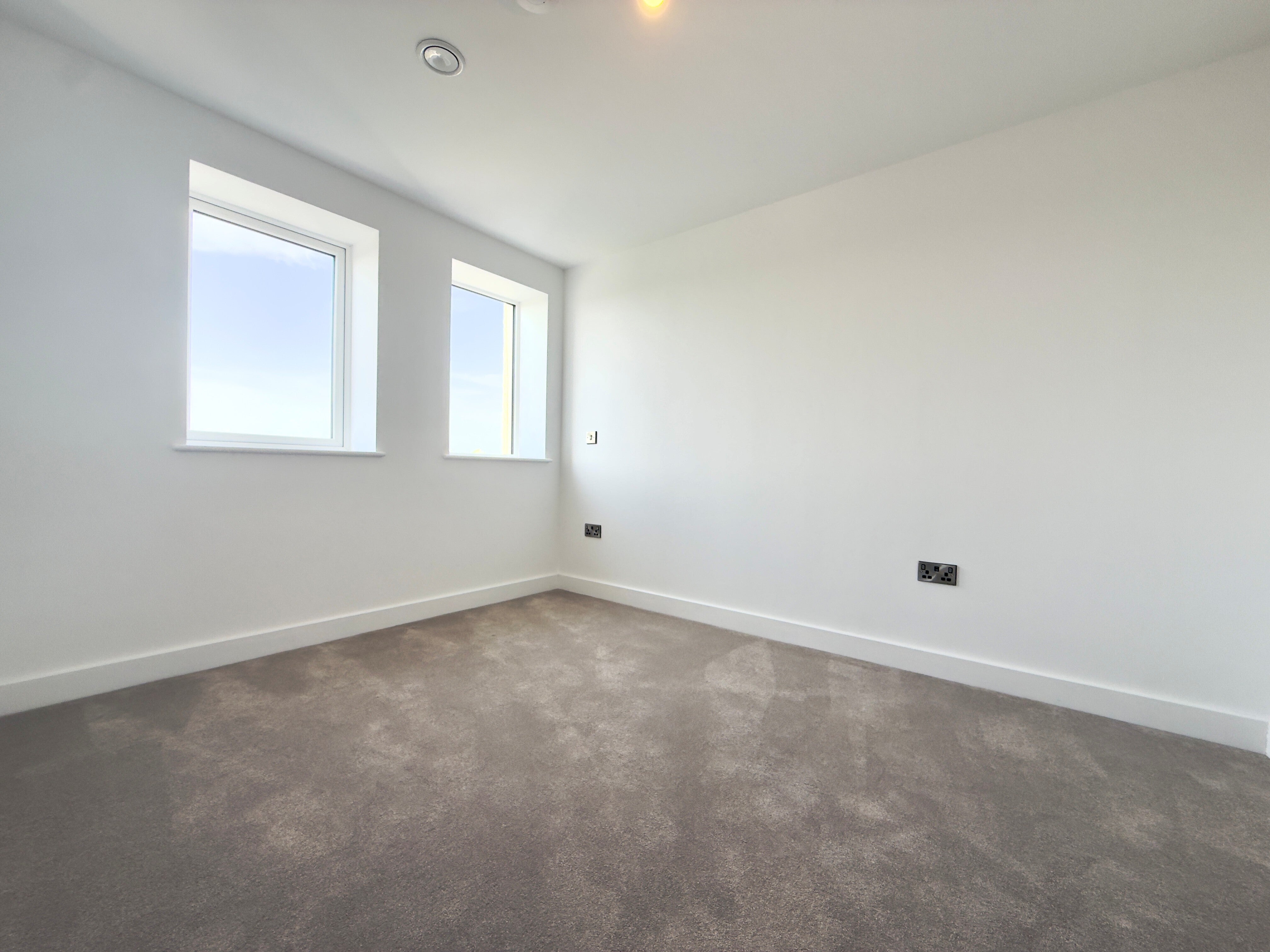Flat Coventry Road in Birmingham