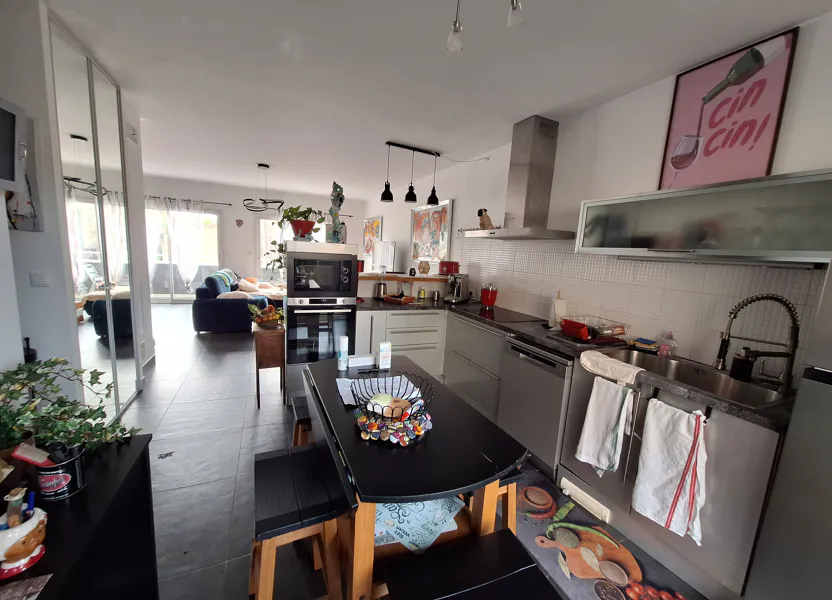 Flat Rue Michel Lejoly in Talence