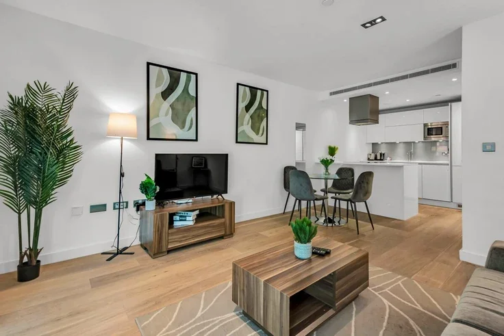 Flat Bethnal Green Road in Greater London