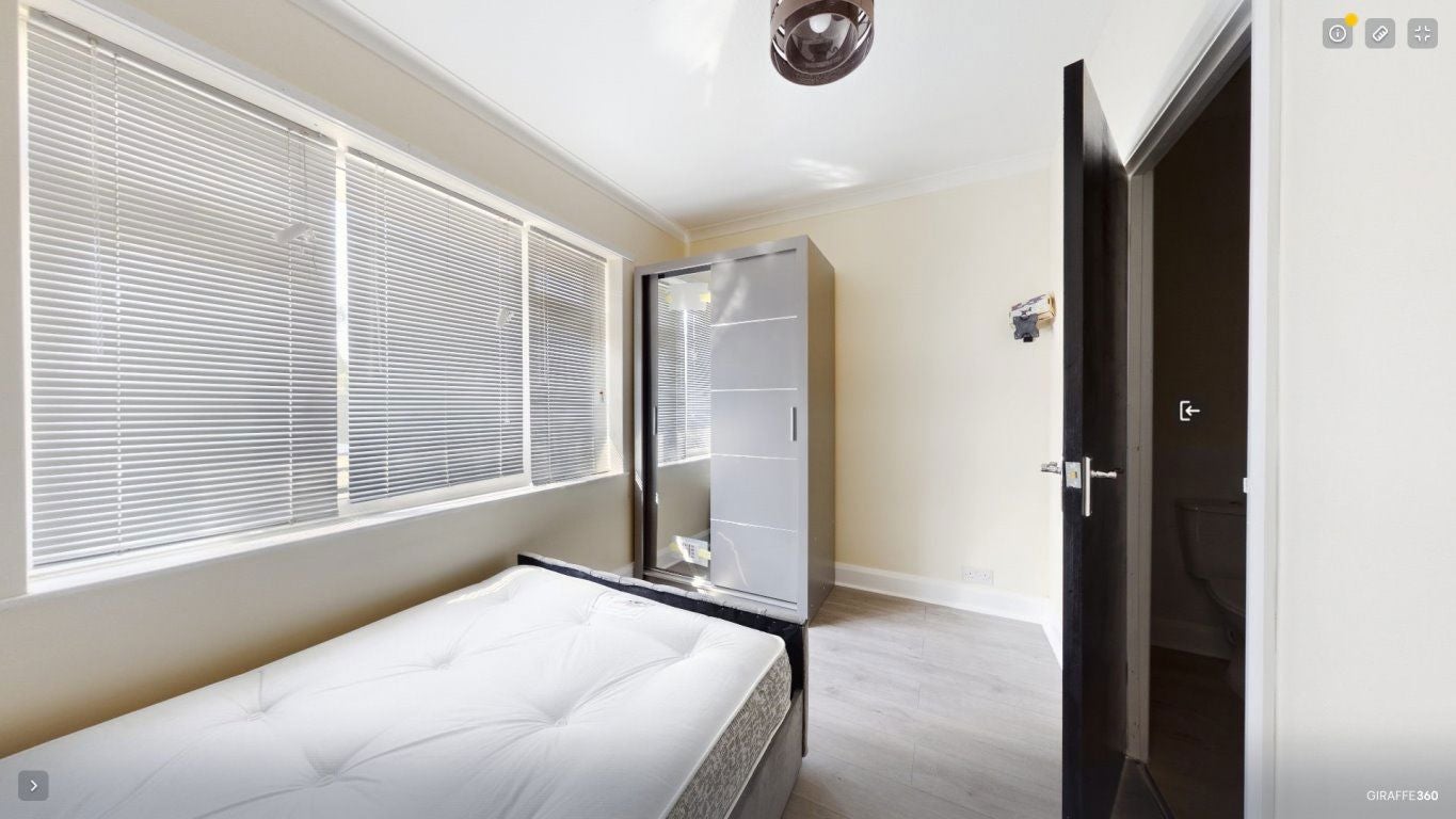 Room Pilley's Lane in Boston