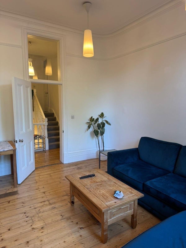 Flat Clapham Common North Side in Greater London