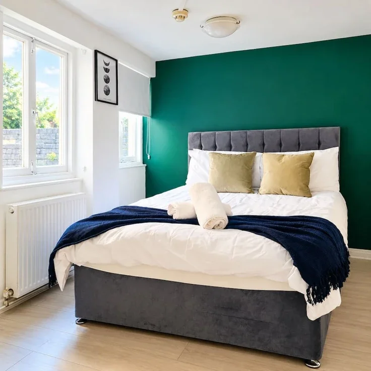 Flat Ashmore Road in City of Westminster