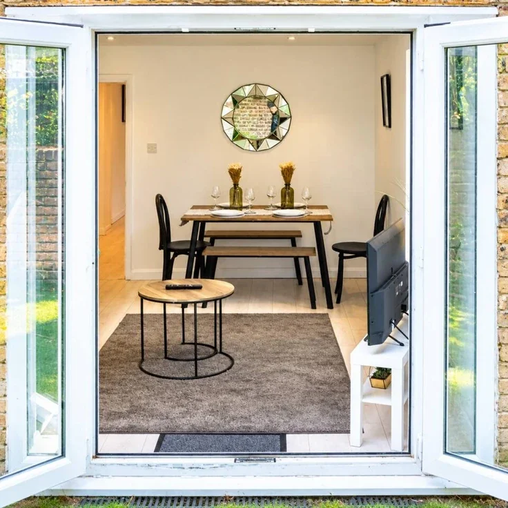 Flat Ashmore Road in City of Westminster
