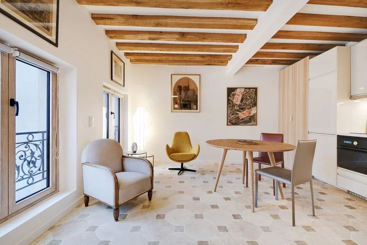 Flat Rue Saint-Louis en l'Île in Paris