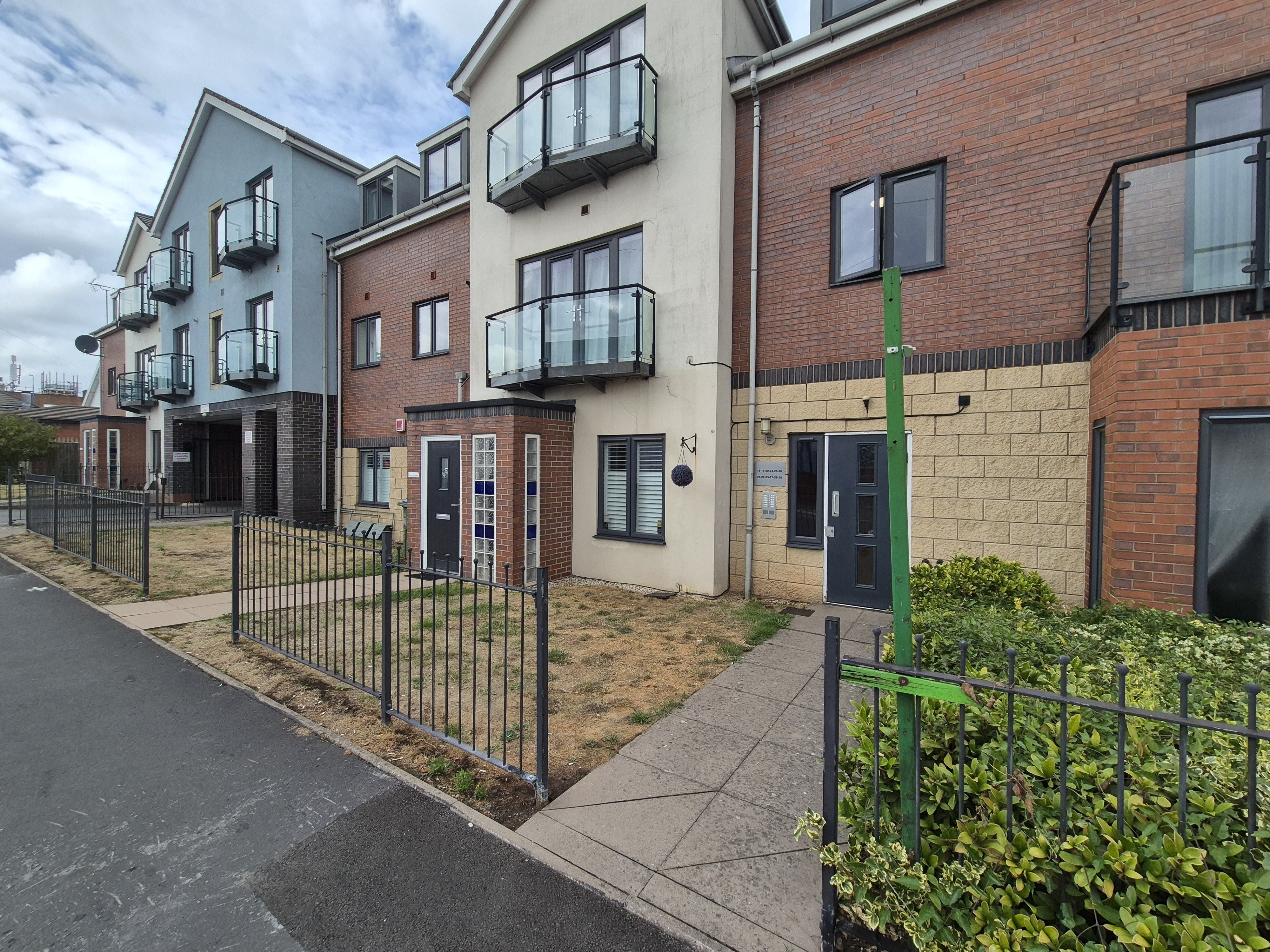 Flat Cardale Street in Sandwell