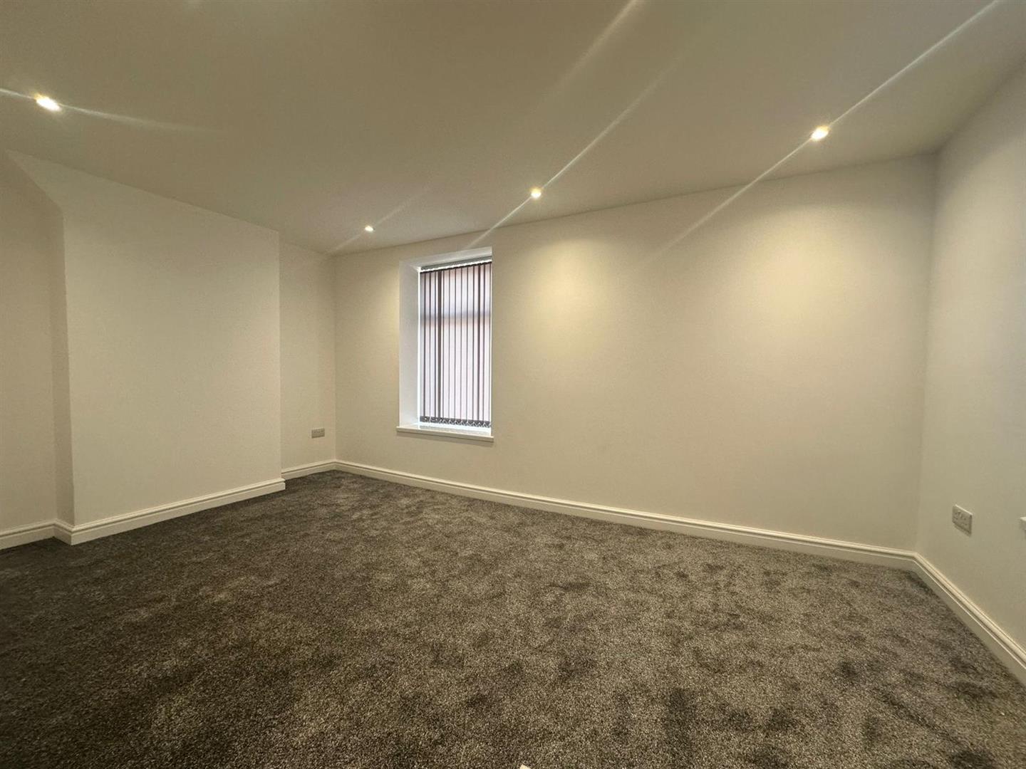 Flat Queensberry Road in Burnley