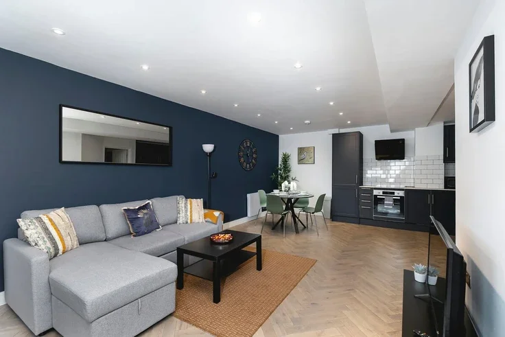Flat Donkey Mews in Hove