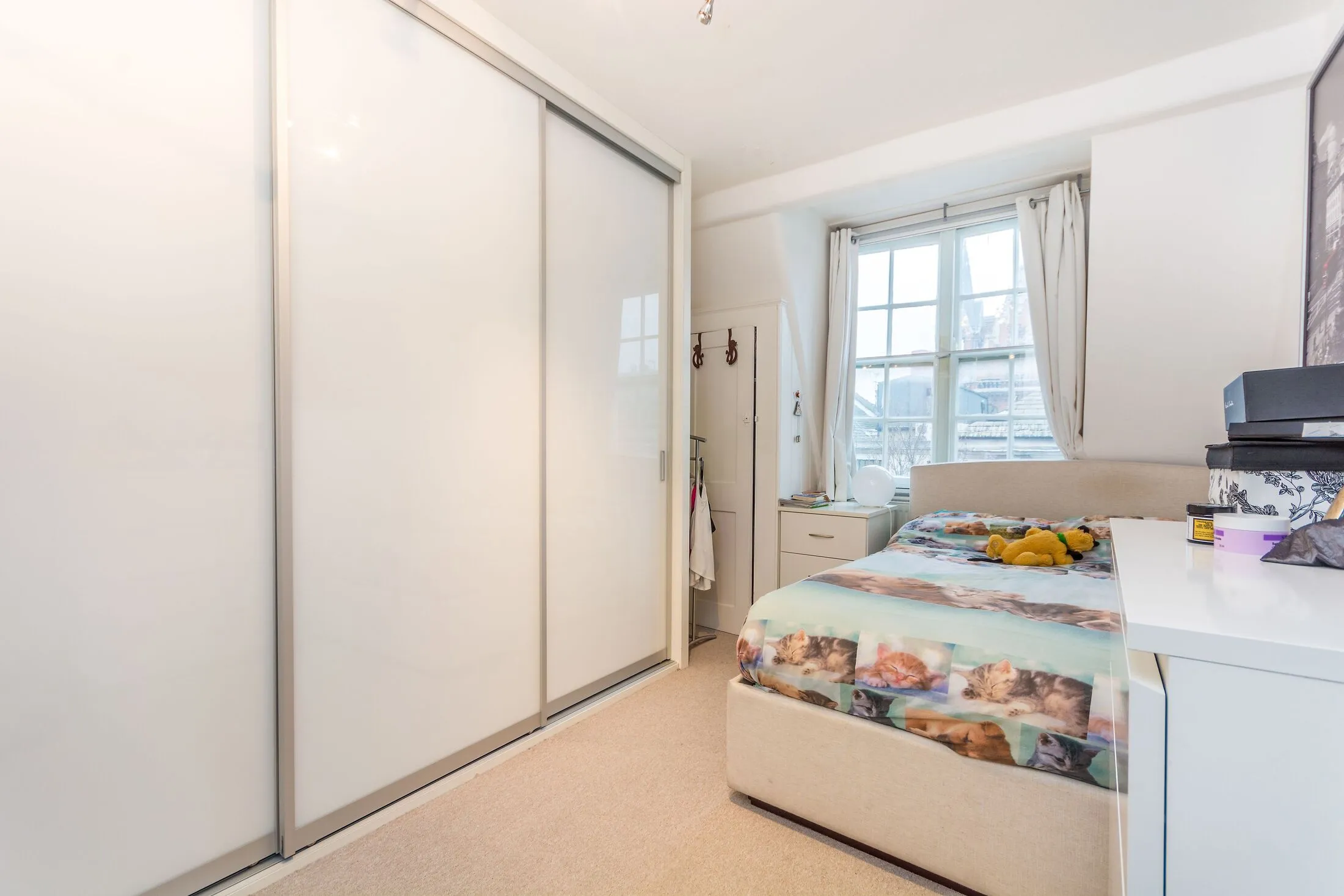 Flat Hastings Street in Greater London