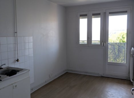 Flat Rue de Clermont Tonnerre in Tonnerre