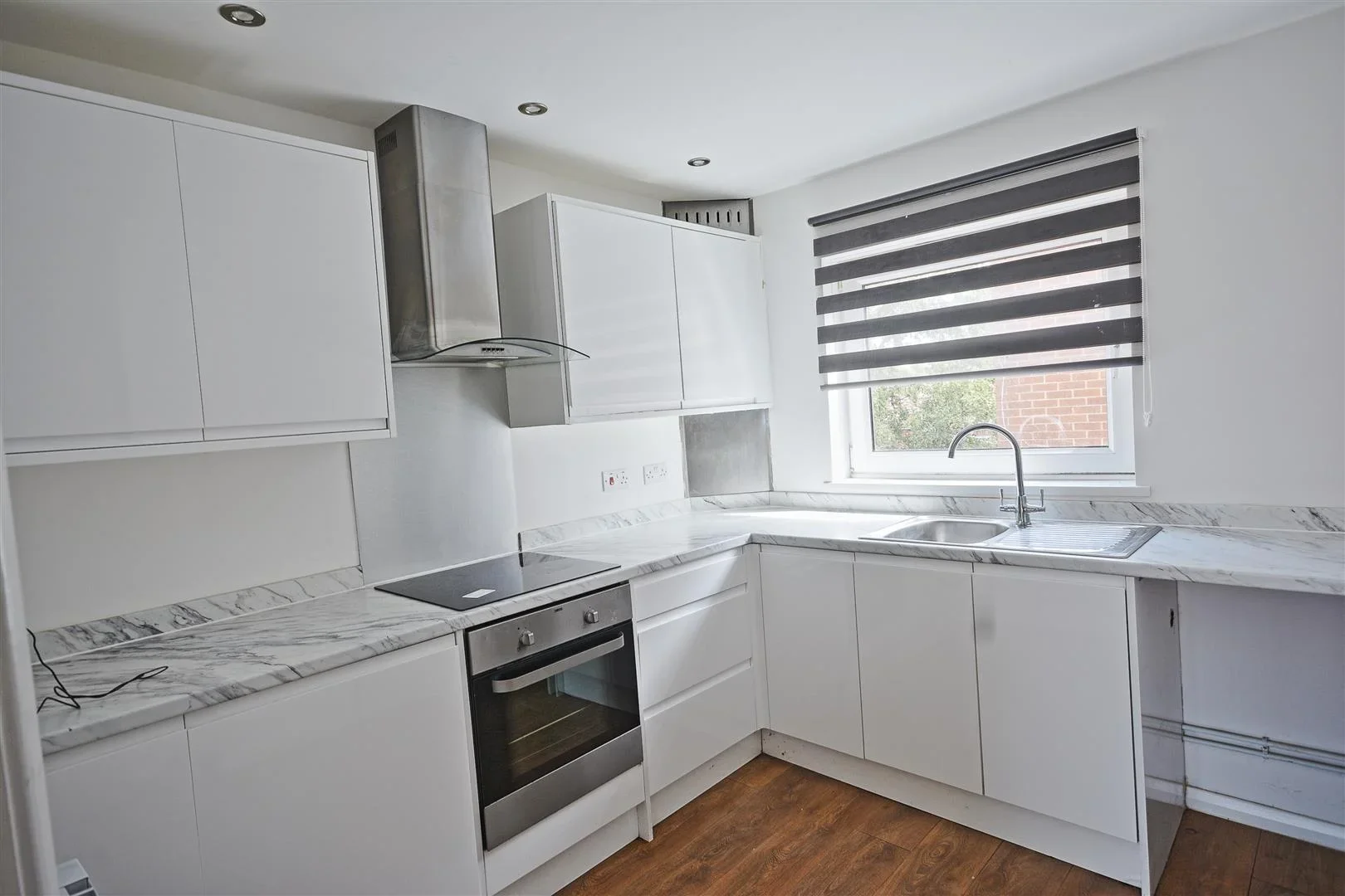Flat Drayton Walk in Northampton