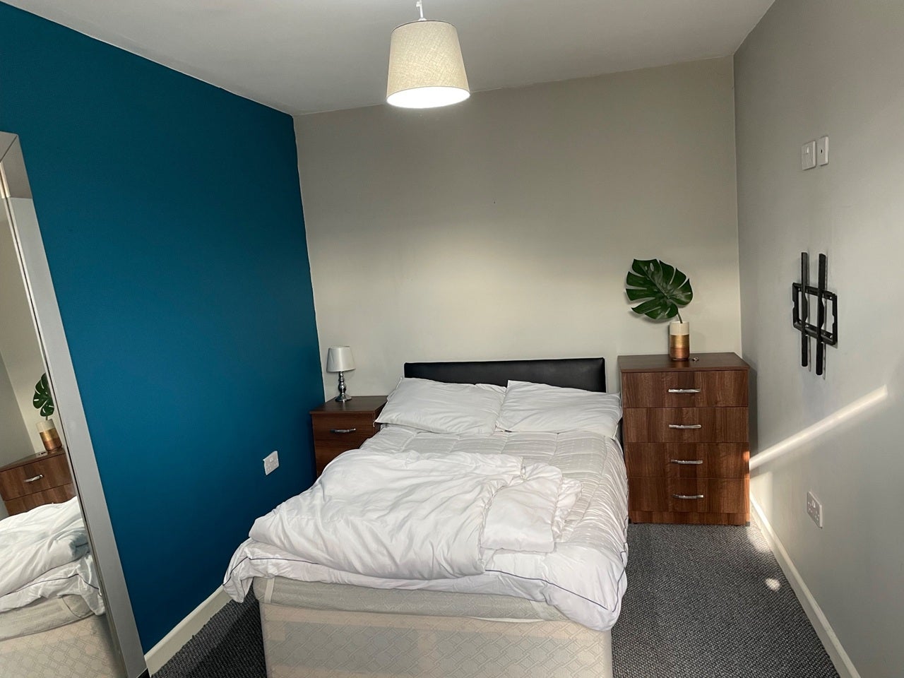 Room Wrigley Head in Manchester