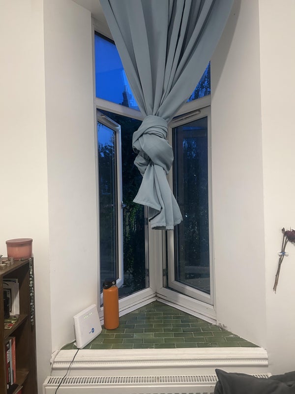 Room St. Pauls Avenue in Greater London