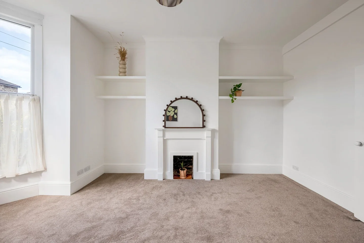 Flat Selwyn Road in Greater London