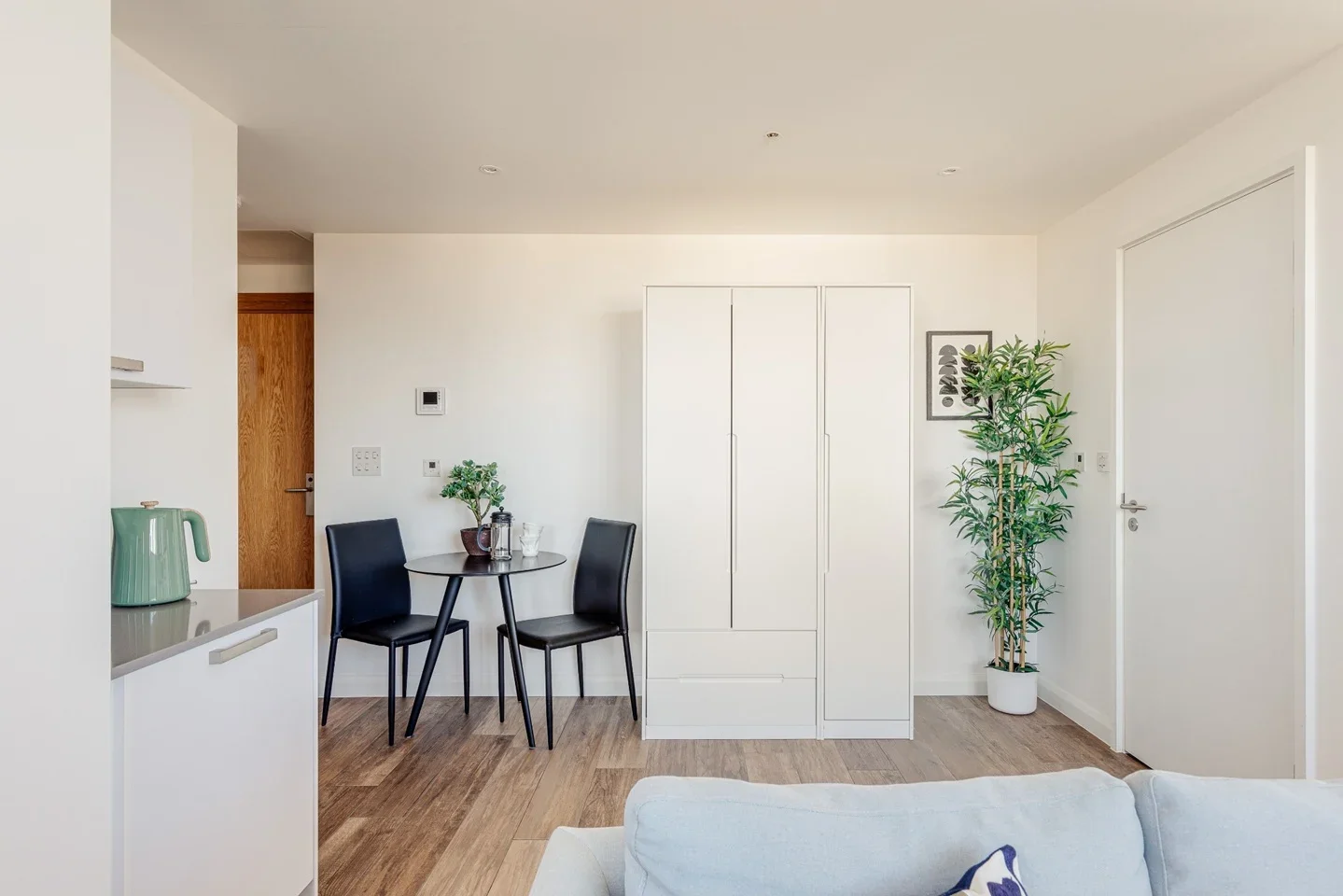 Flat Queen Street in Maidenhead