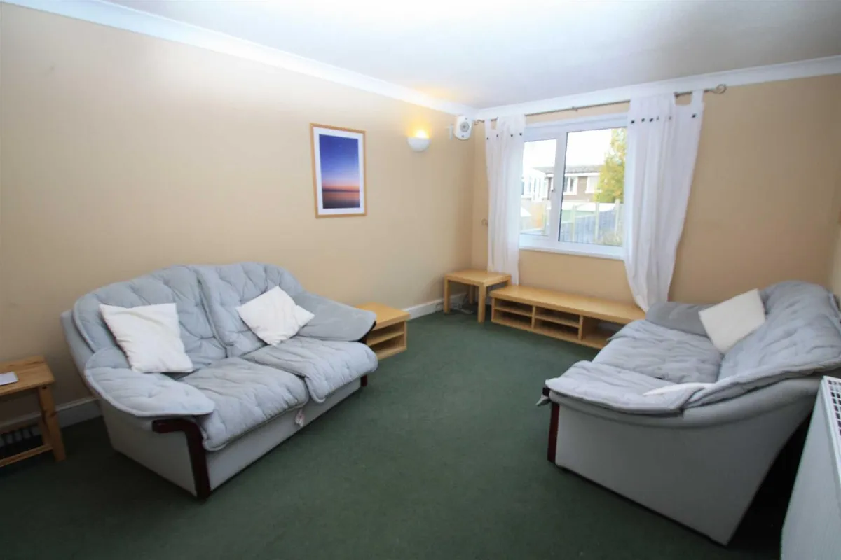 Flat Wootton Drive in Dacorum